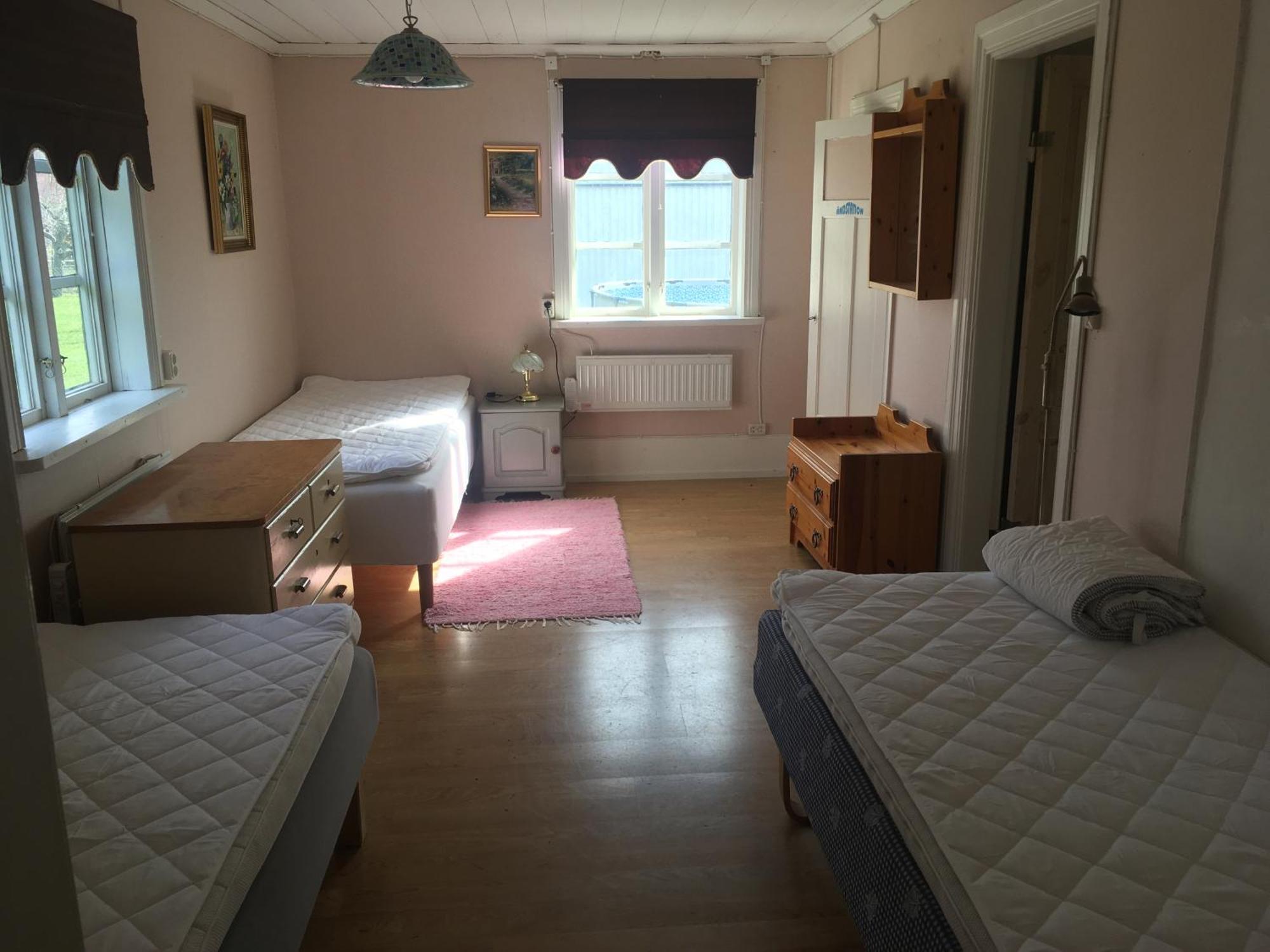 Enkoeping Cottage מראה חיצוני תמונה