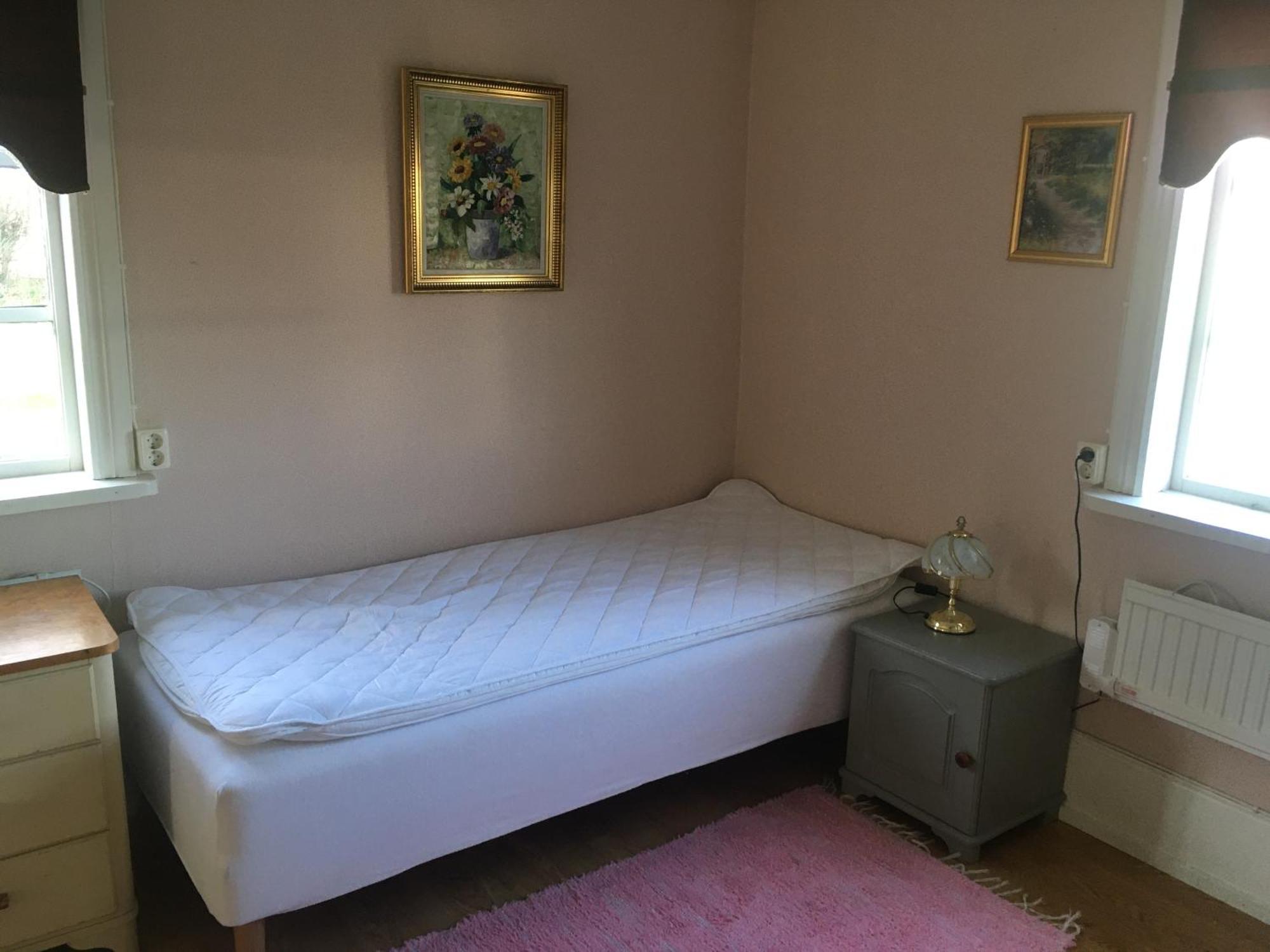 Enkoeping Cottage מראה חיצוני תמונה