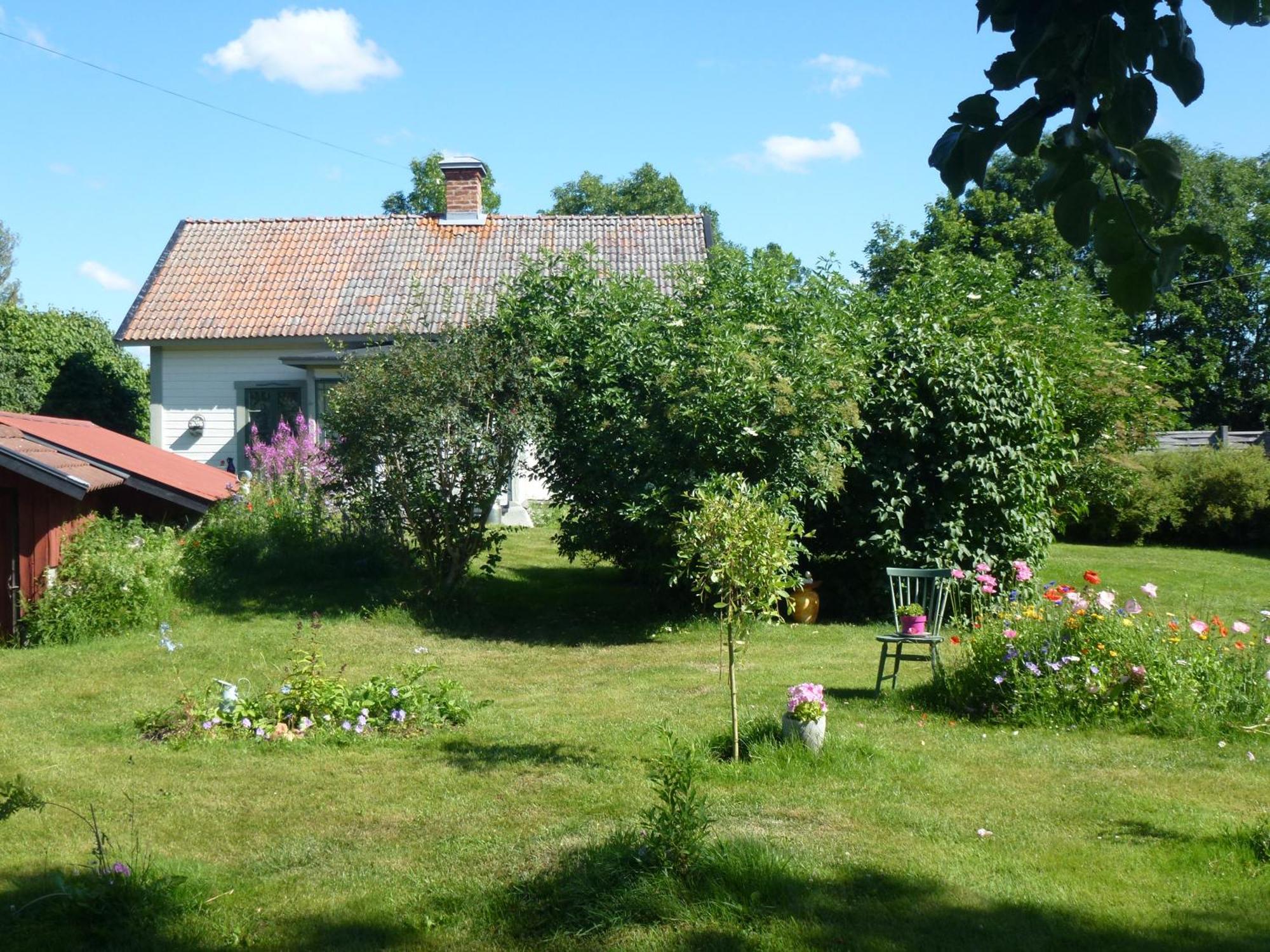 Enkoeping Cottage מראה חיצוני תמונה